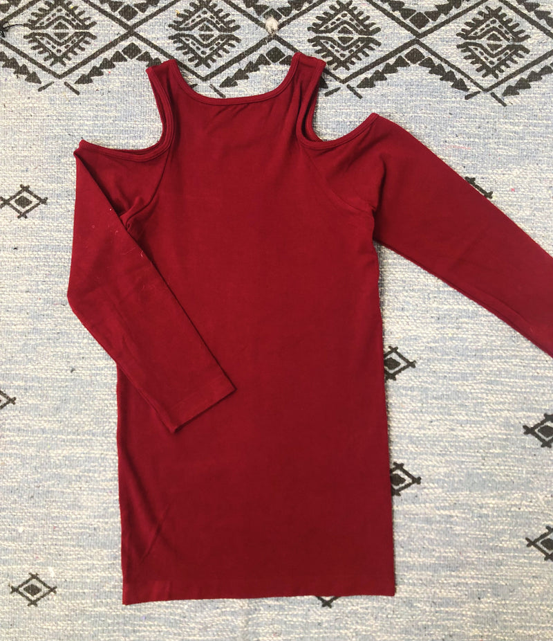 #L678 Sexy And Stunning Cold Shoulder Top (Burgundy)