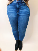 #K524 Eyes On Me Tummy Control Judy Blue Jeans